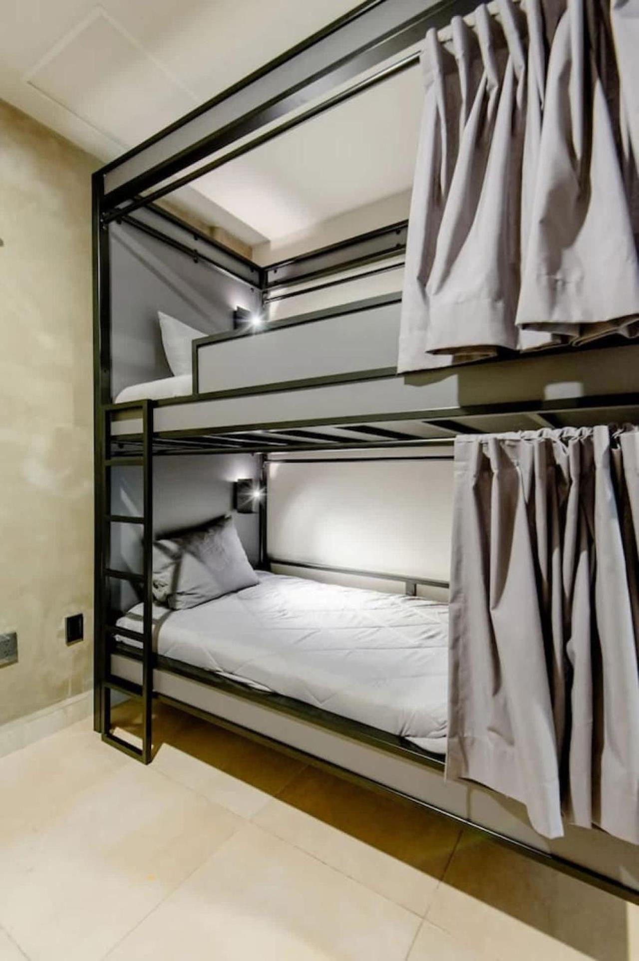 Apartment Shared Men Bed Mexico City